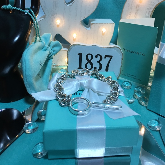 TIFFANY & CO. 1837 LINK TOGGLE STERLING BRACELET - Picture 1 of 8